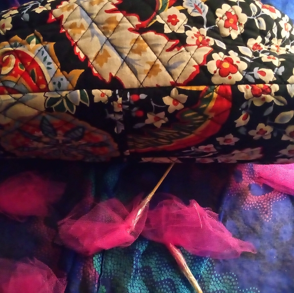 Vera Bradley - Picture 8 of 16